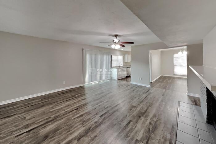 6560 Chinaberry Trl - Photo 5 of 21