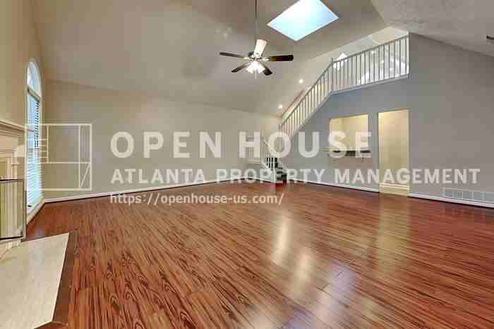 677 Longbow Ct - Photo 4 of 25