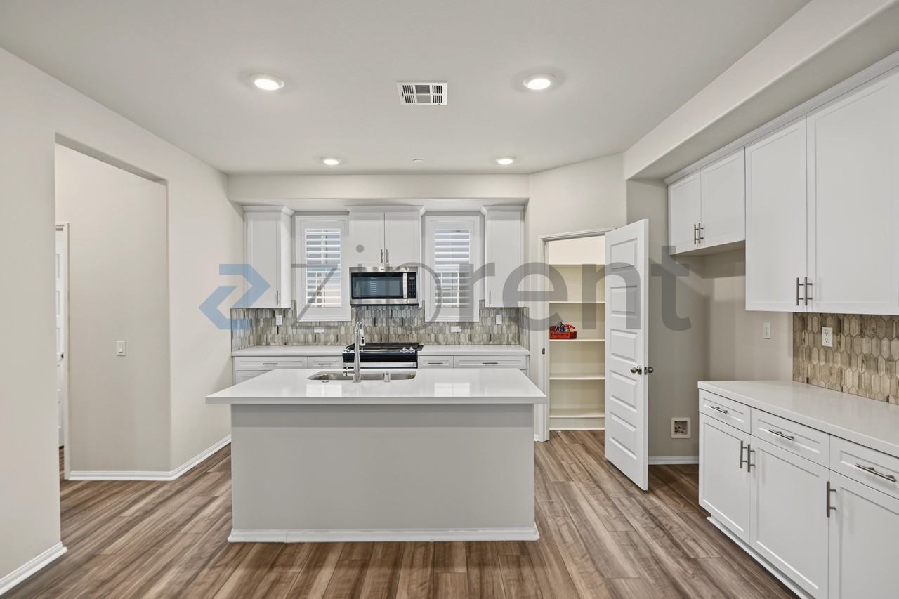 40815 Melrose Dr - Photo 7 of 24