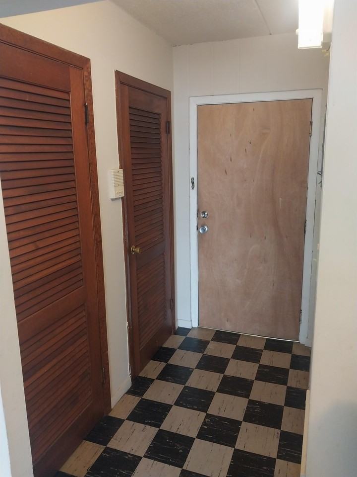 Bryant 3512 - BP - Photo 6 of 11