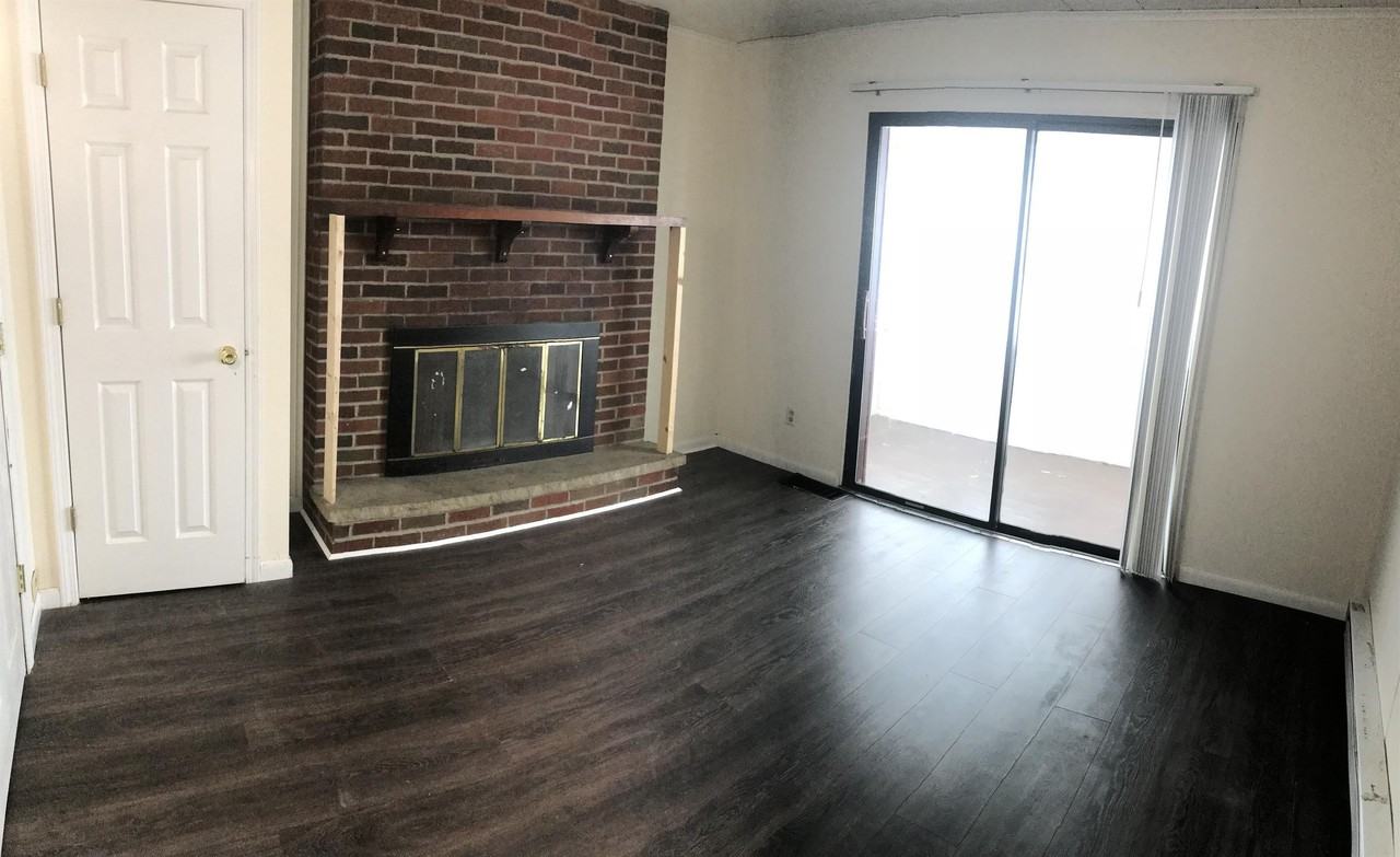 203 West 6th St - Photo 5 of 10