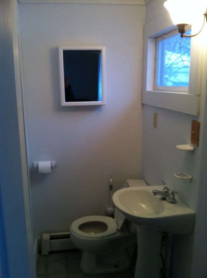 190 W 8th St - Photo 2 of 14