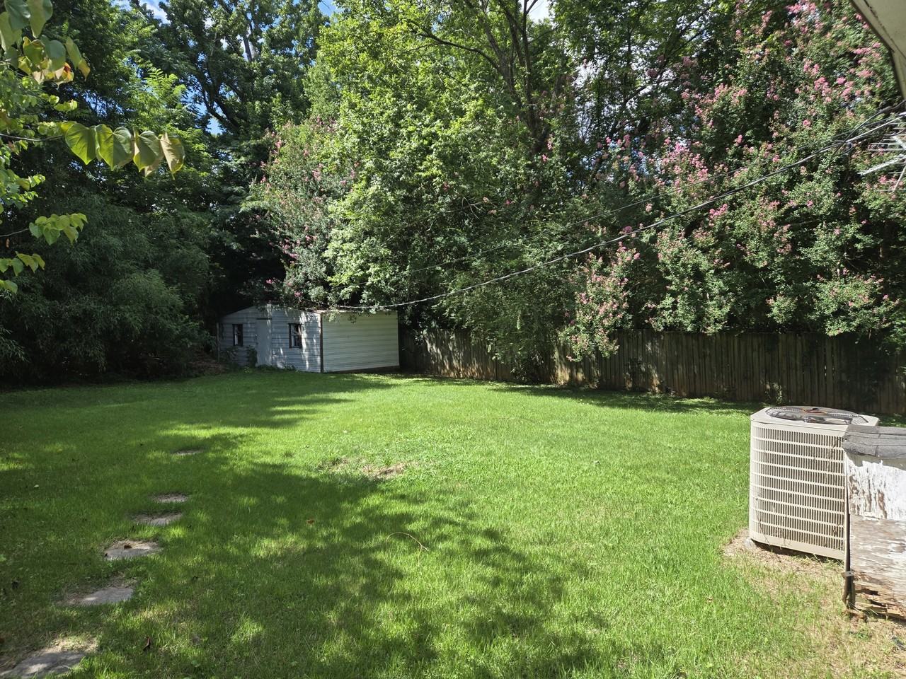 4048 Dolly Ridge Road - Photo 3 of 25