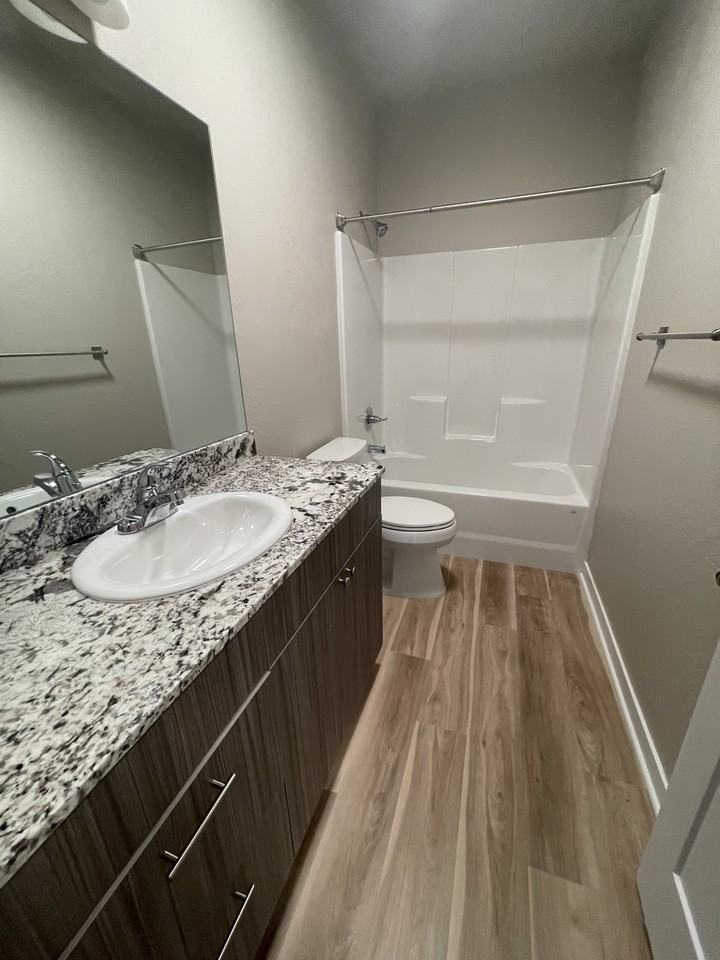 441 Talent Ave - Photo 5 of 14