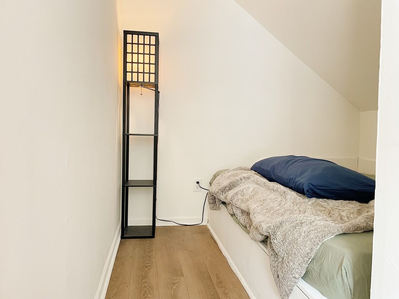 1113 West Hill Street - Photo 4 of 22