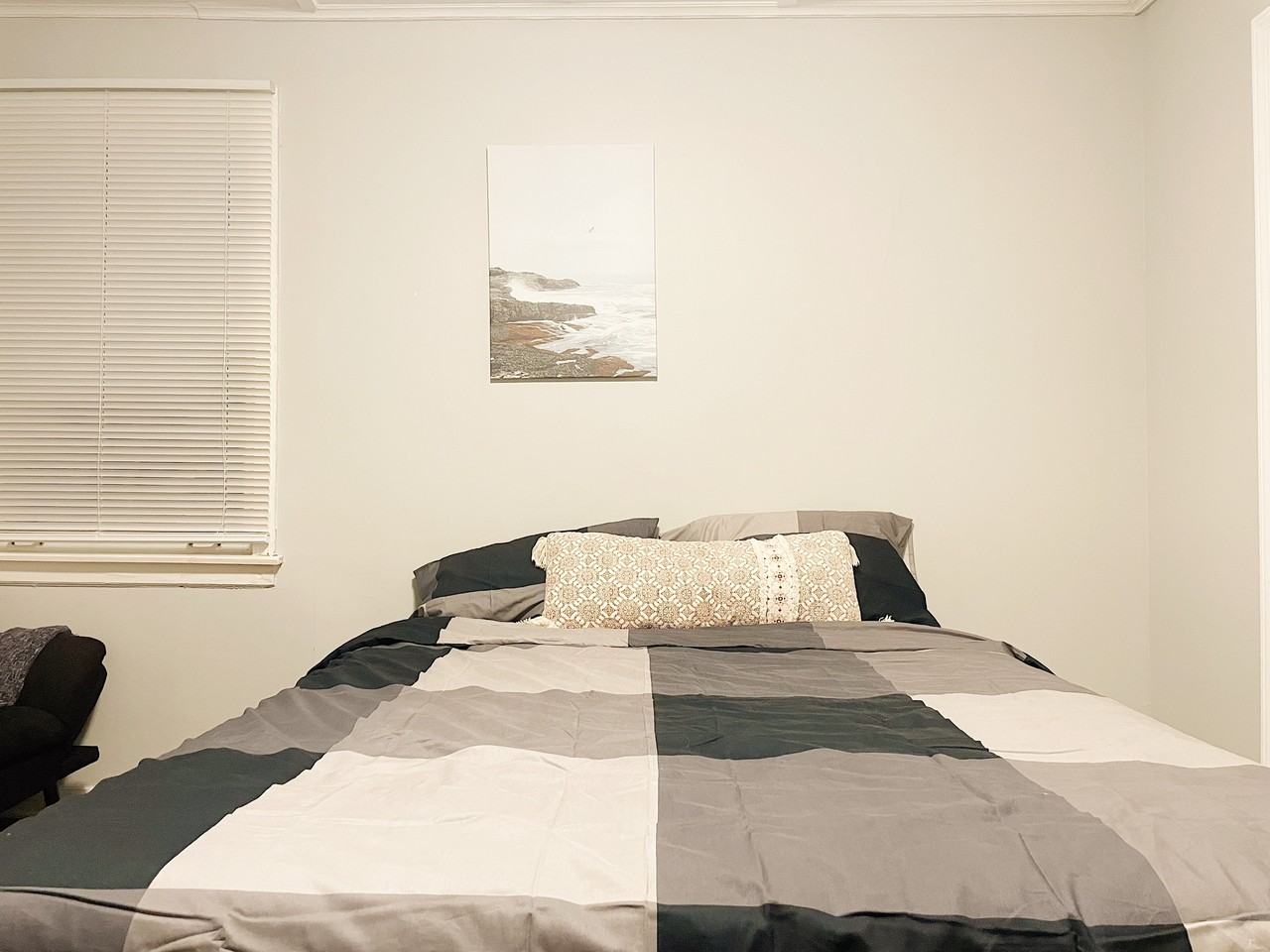 1113 West Hill Street - Photo 7 of 22