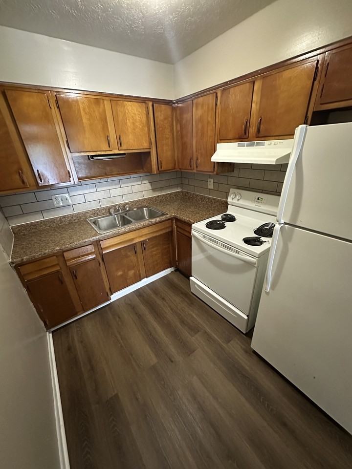 3719 Briarbridge - Photo 7 of 25