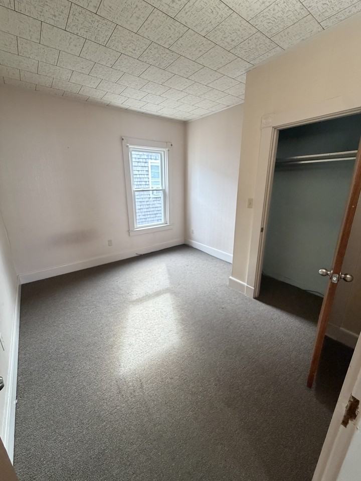 125 Rockland Street - Photo 6 of 9