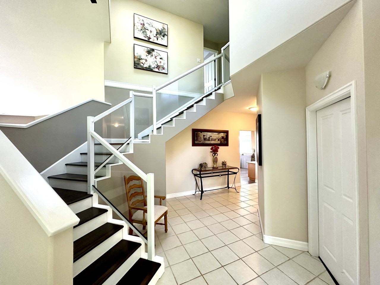 1541 Ocean View Lane - Photo 5 of 27
