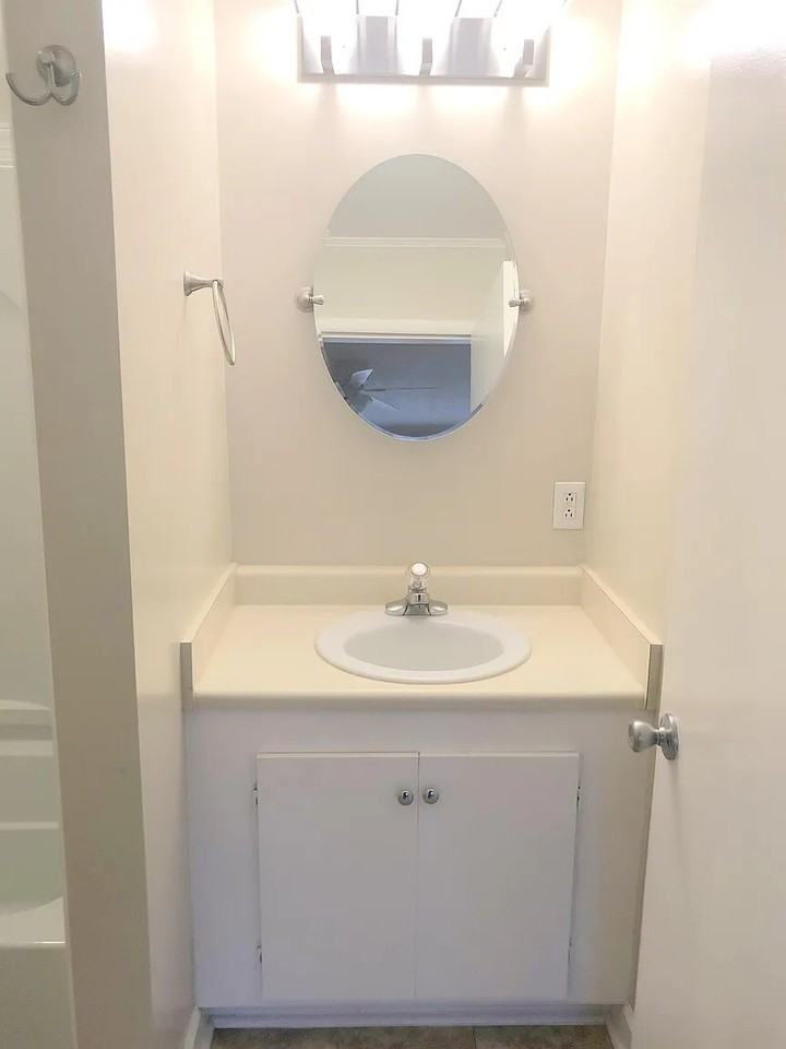 7 Foxfire Boulevard - Photo 5 of 25