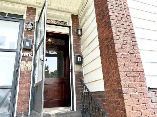 3518 Beechwood Boulevard - Photo 3 of 22