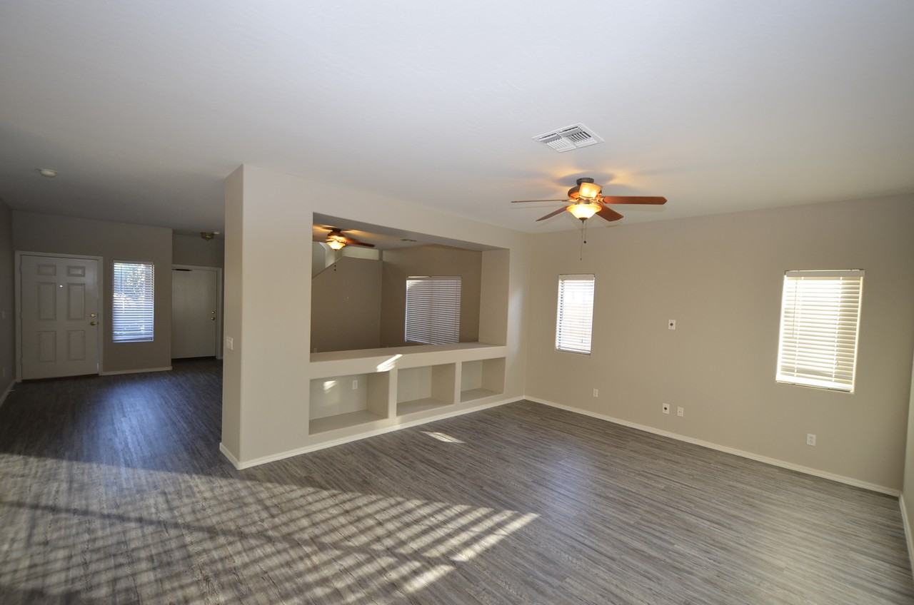 2034 N Arbor Ln #1 - Photo 4 of 16