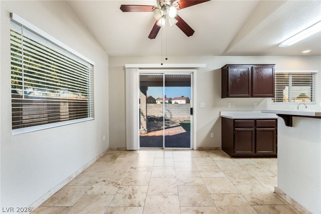 857 Lantham Pl - Photo 7 of 34