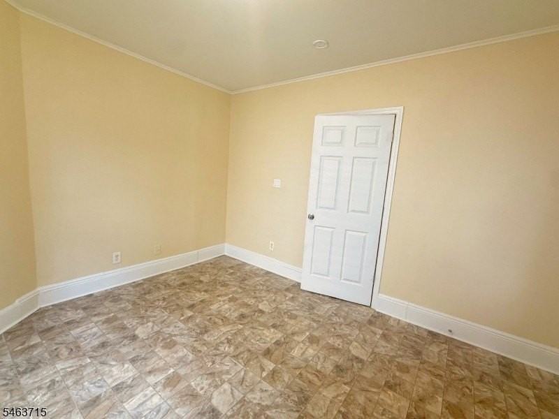 969 W 4th St - Photo 5 of 9