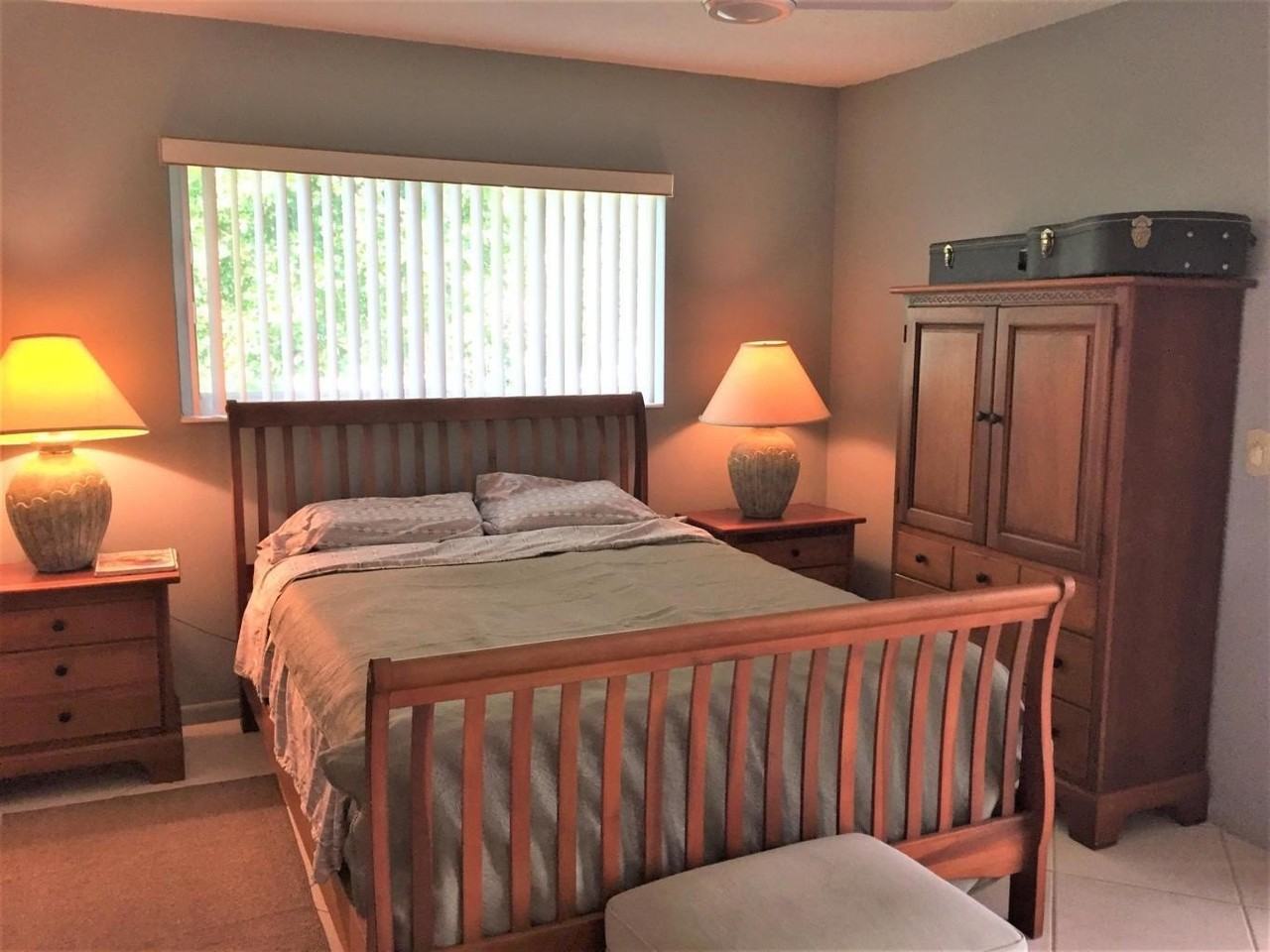 237 Sheffield J - Photo 5 of 34