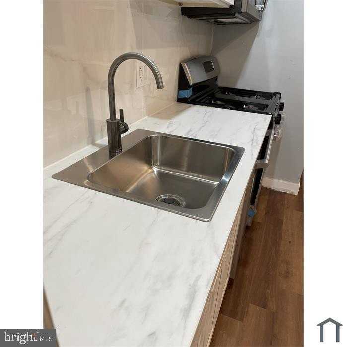1926 Naylor Rd Se #1 - Photo 3 of 12