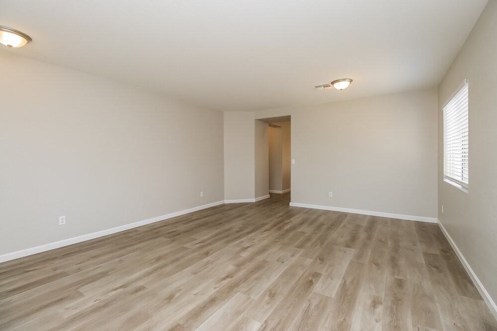 3944 E Pinto Valley Rd - Photo 7 of 16
