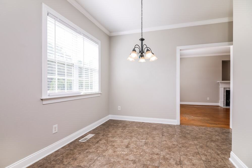163 Lars Ln - Photo 7 of 17