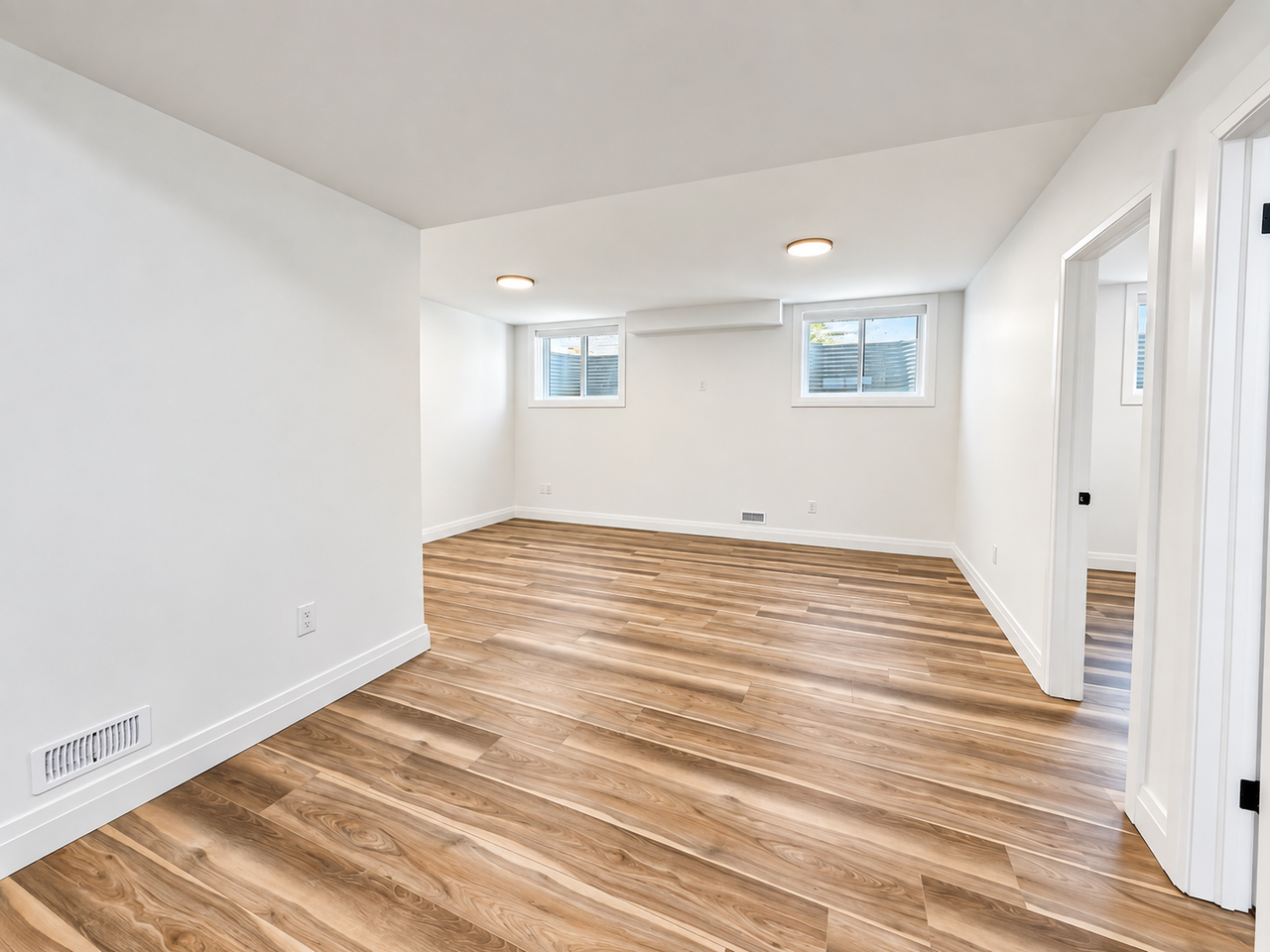 1218 Honeywood Drive - Photo 3 of 15