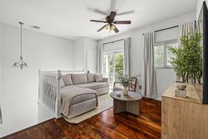 featured image of 1703 Chicon St