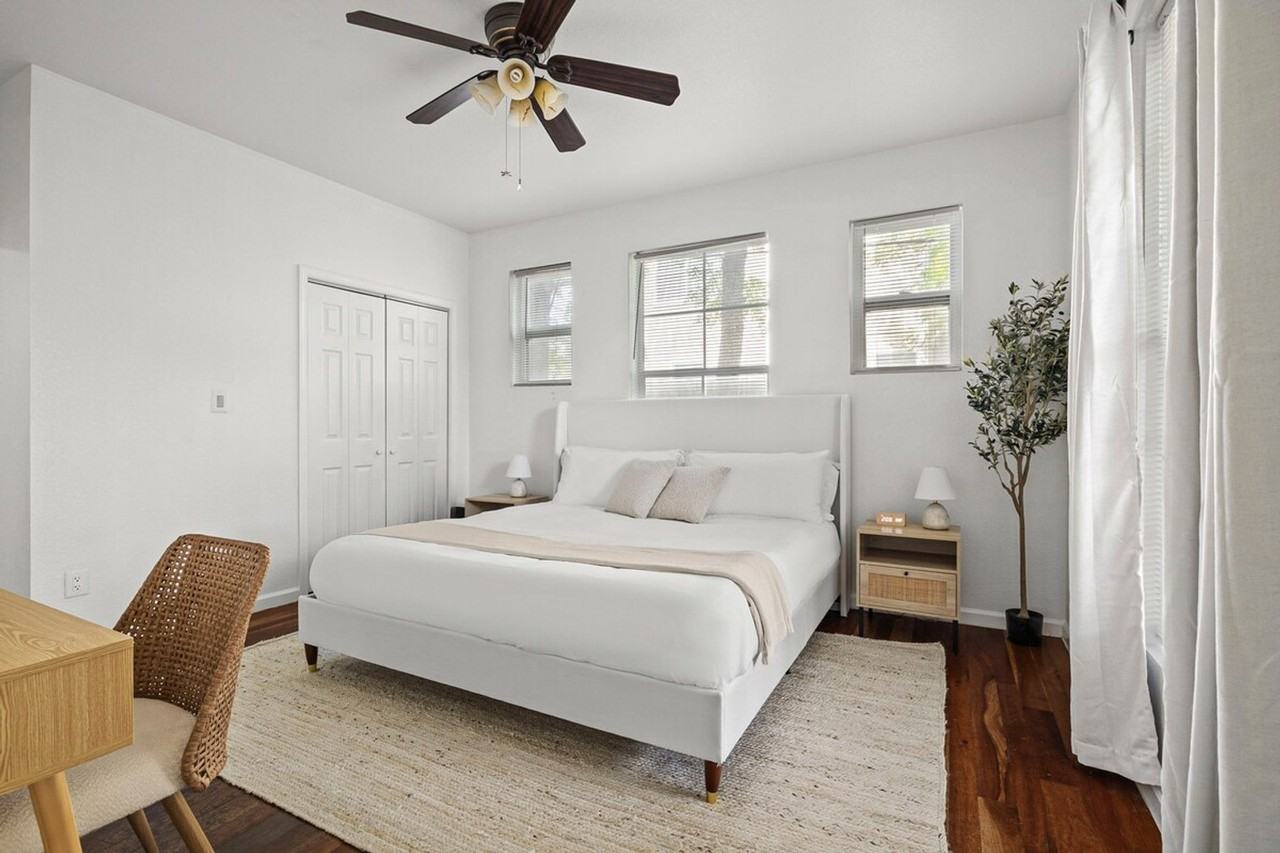 1703 Chicon St #1630384P - Photo 6 of 27