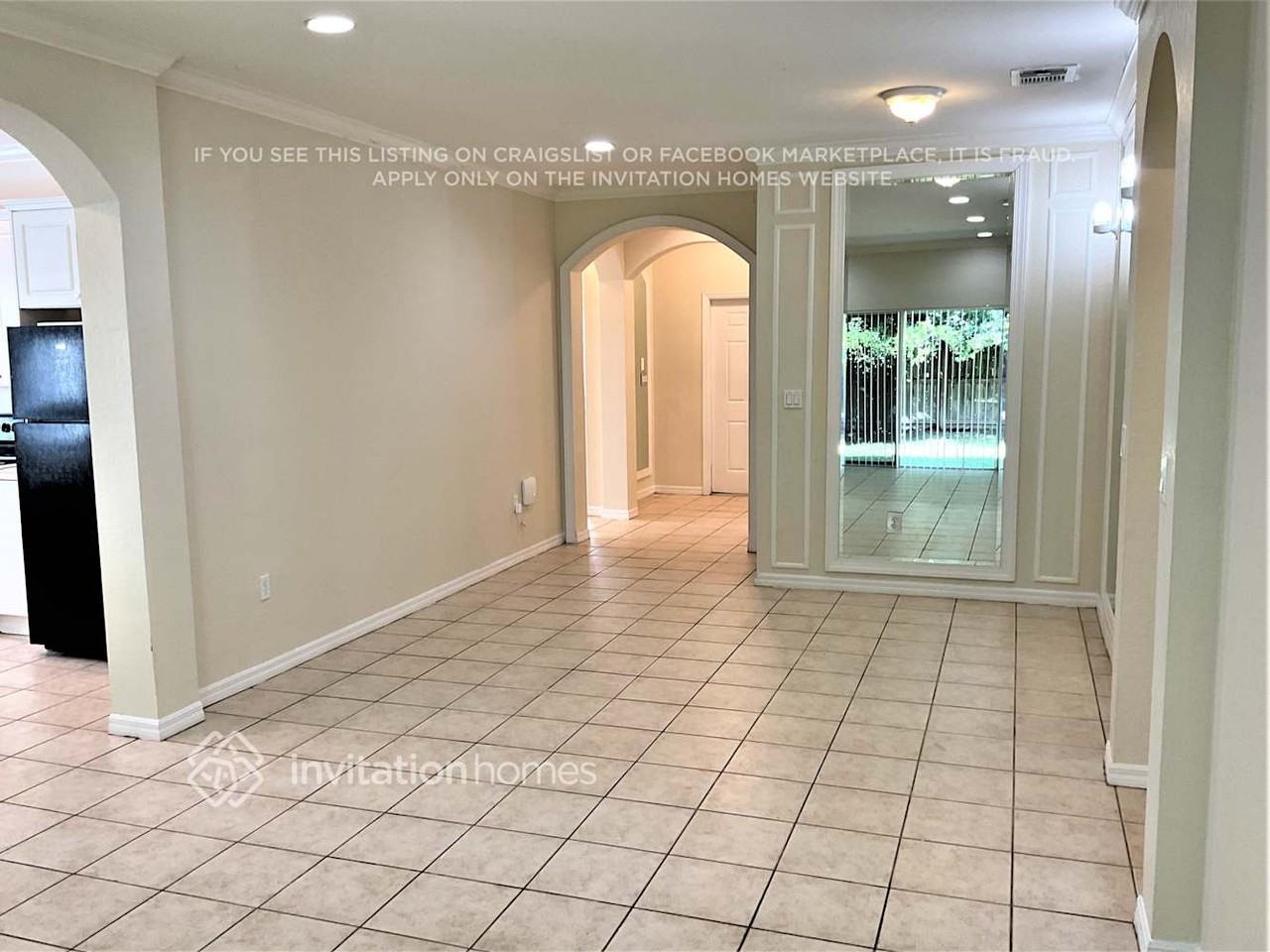 10225 Sw 224th Ter - Photo 4 of 20