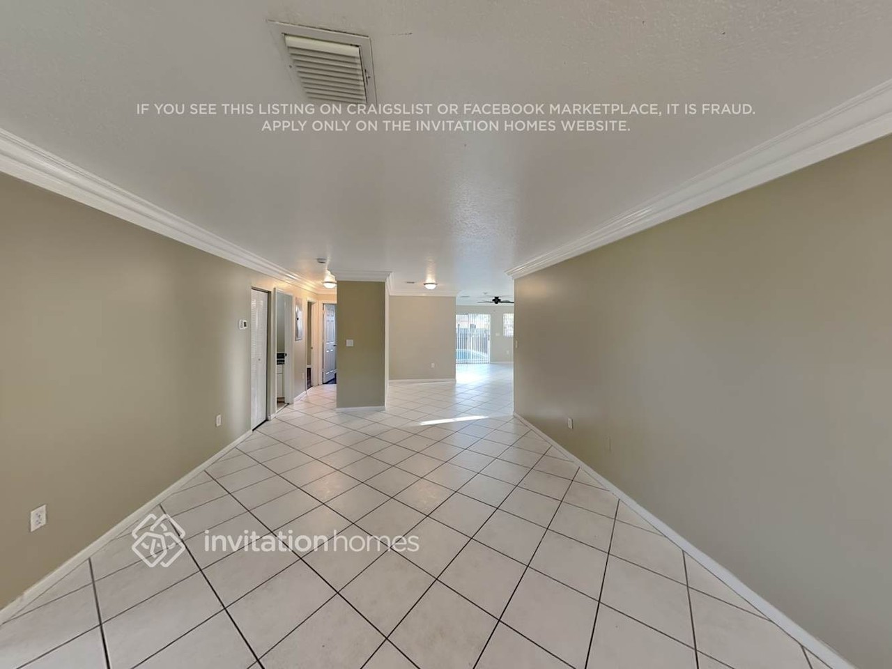206 Se Park St - Photo 3 of 22