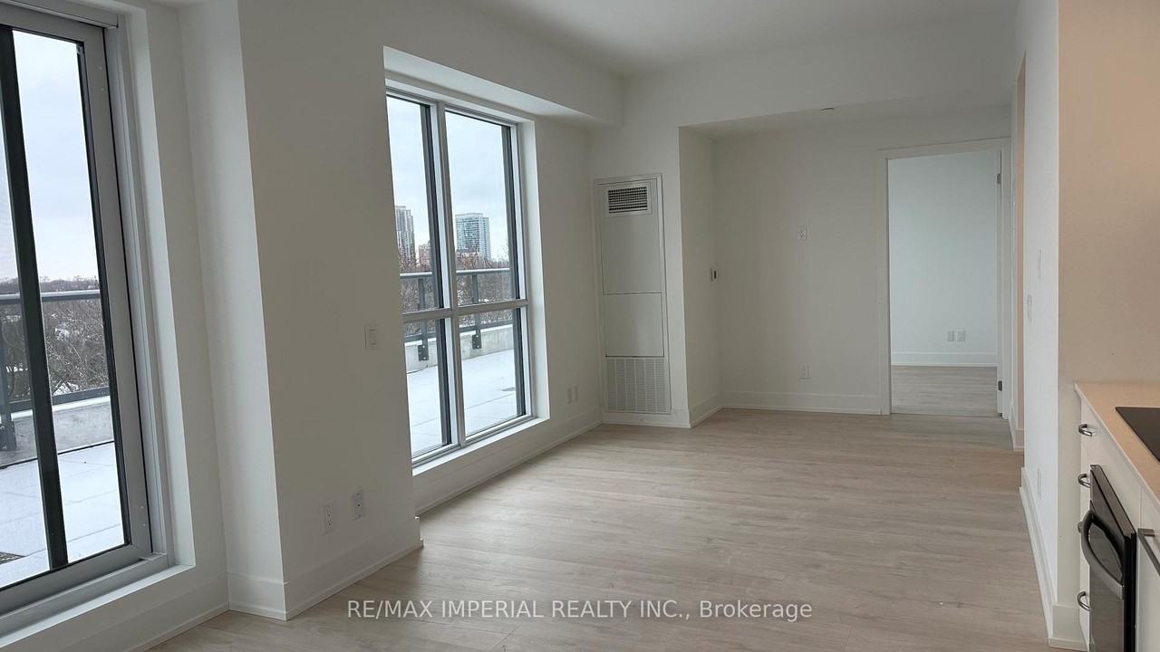 181 Sheppard Avenue East #607 - Photo 6 of 17
