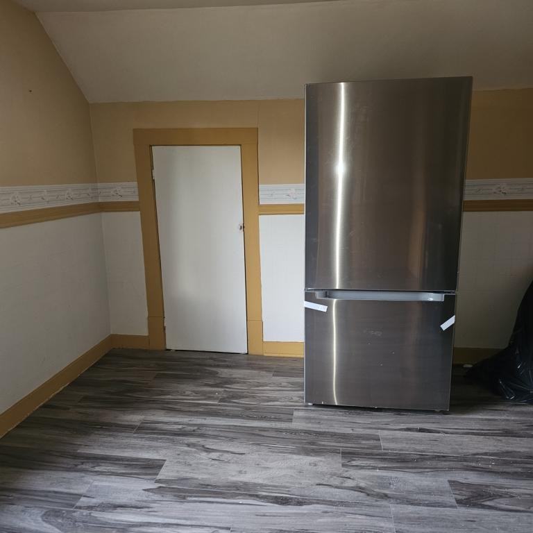140 Wisconsin Ave - Photo 6 of 7