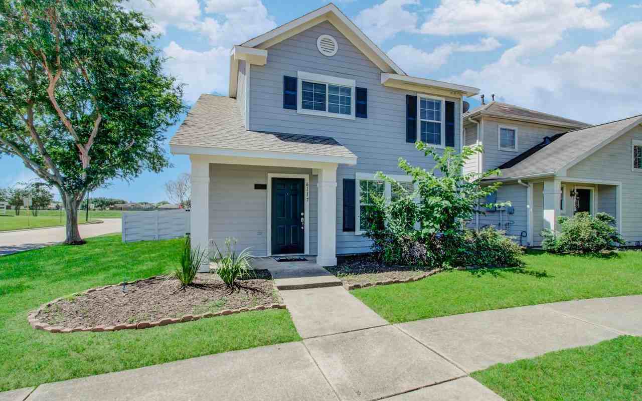 6117 Settlers Square Ln - Photo 2 of 47