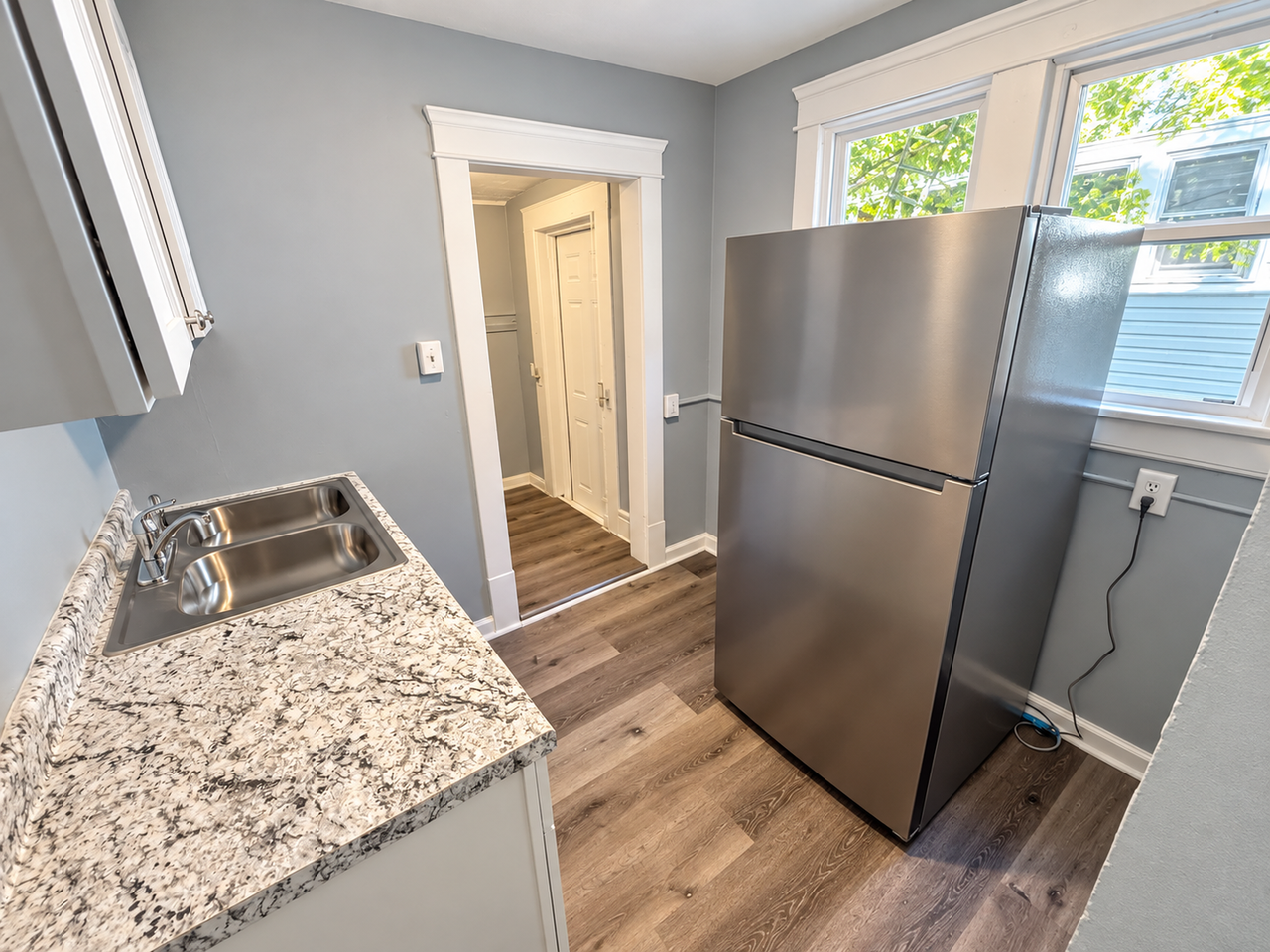 155 W Tallmadge Ave - Photo 7 of 20