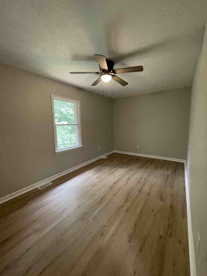121 Northvail Dr #121 - Photo 6 of 13