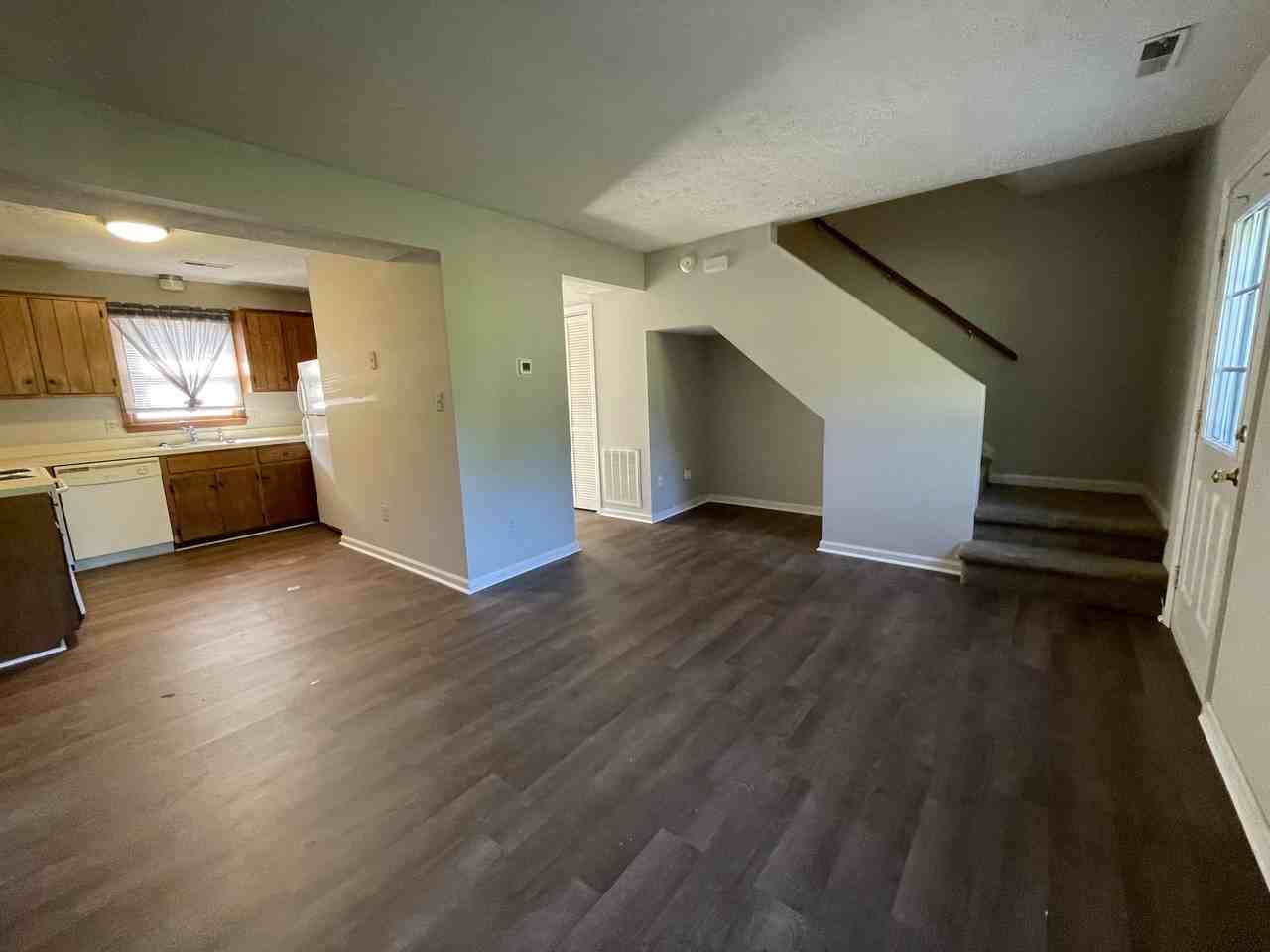 107 Cedar Crest Dr #502 - Photo 5 of 9