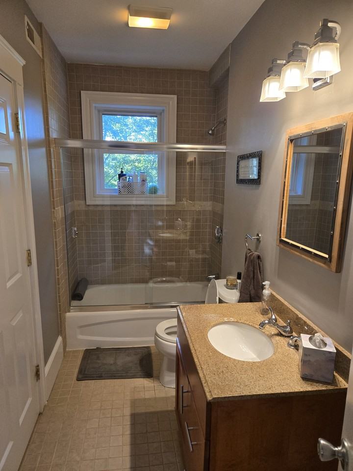 64 High St #B - Photo 4 of 7
