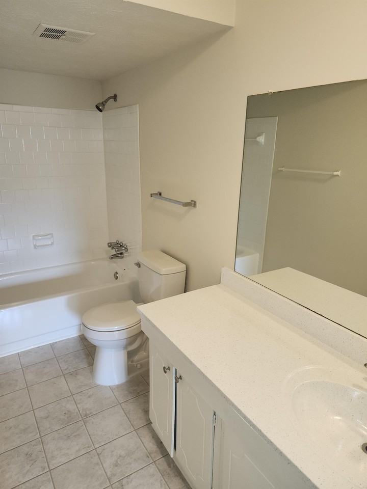 3250 Strawberry Ln #1 - Photo 3 of 20