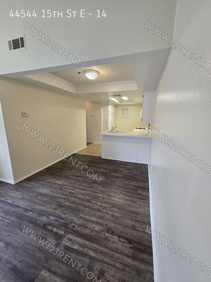 44544 15th St E #14 - Photo 6 of 16