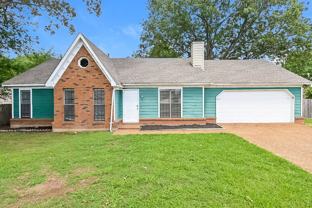 6594 Pine Top Cir N - Photo 1 of 1