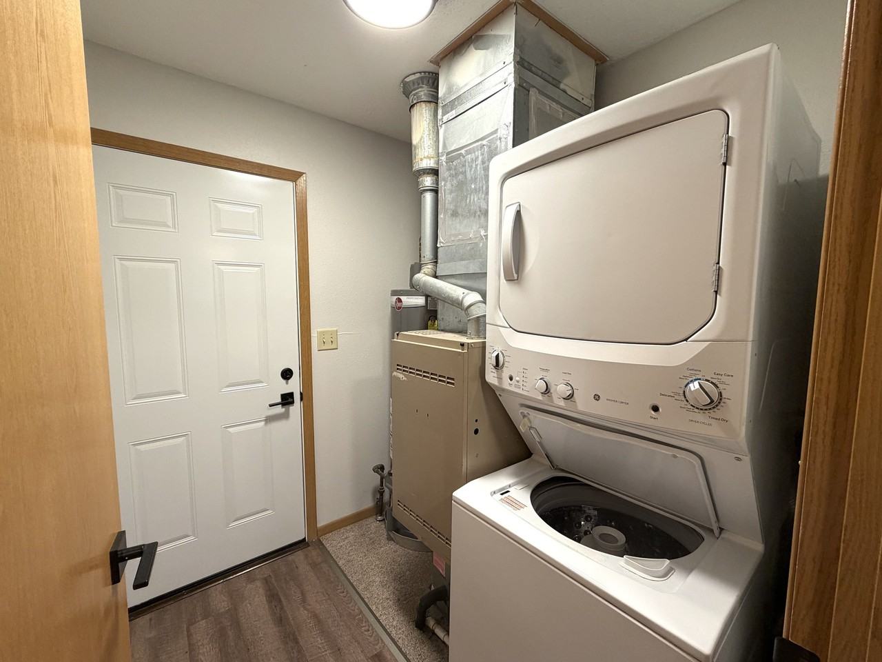 503 E Saint Marys St #1 - Photo 7 of 11