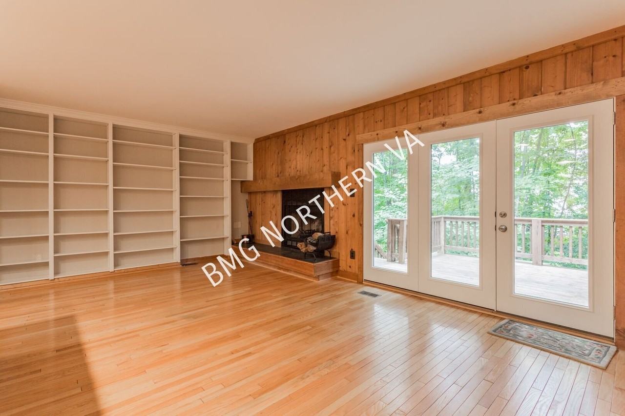 12518 Flatwood Cir - Photo 5 of 29