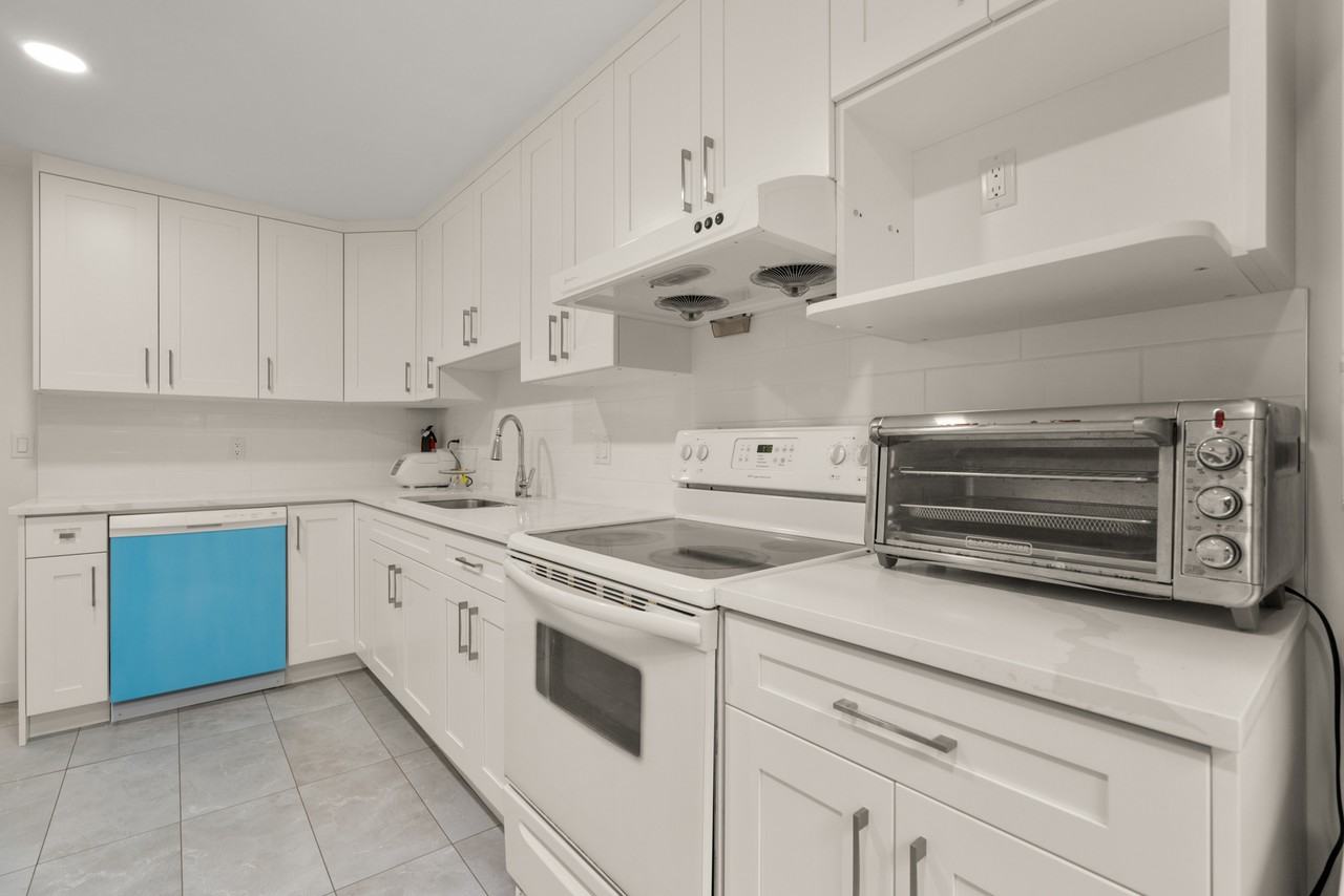 2636 Gail Avenue - Photo 2 of 24