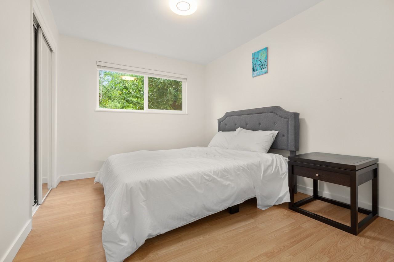 2636 Gail Avenue - Photo 4 of 24