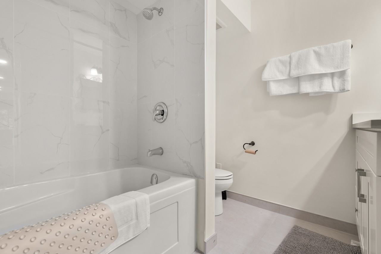 2636 Gail Avenue - Photo 6 of 24