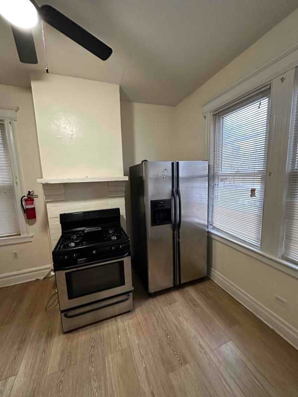110 Lincoln Ave #1 - Photo 3 of 20