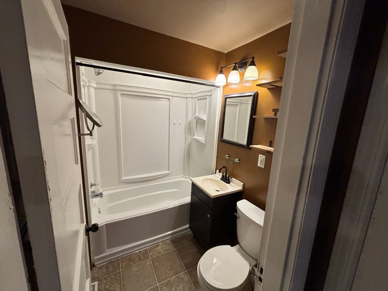 1025 Highland Ave #1 - Photo 6 of 17
