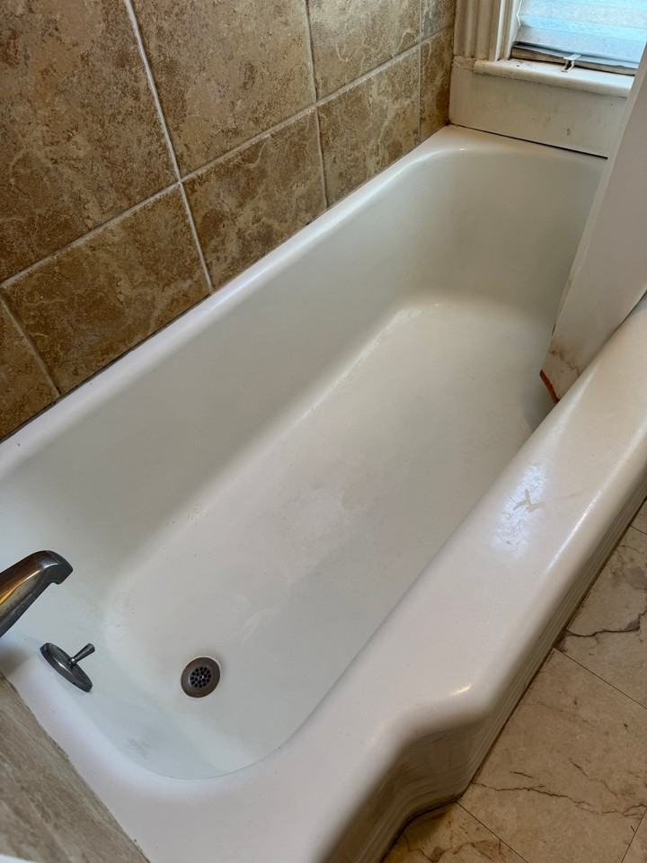 1094 Woodbury Ave #105 - Photo 2 of 17
