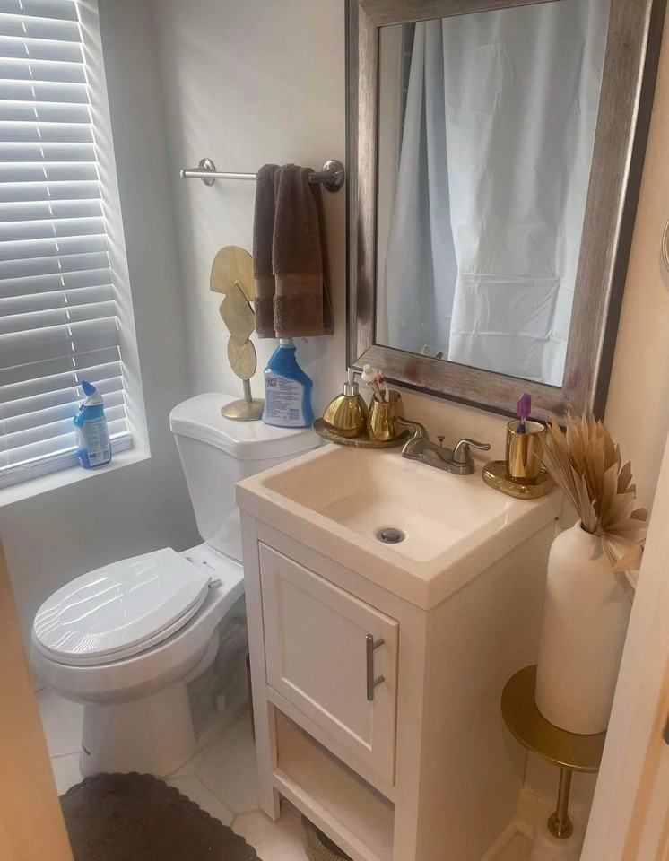 404 Venable Ave - Photo 5 of 8