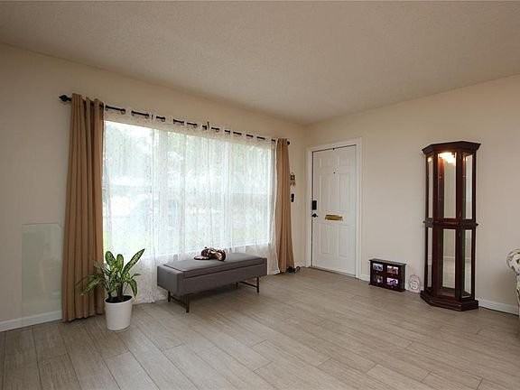 1318 Mesa Dr #66 - Photo 7 of 20