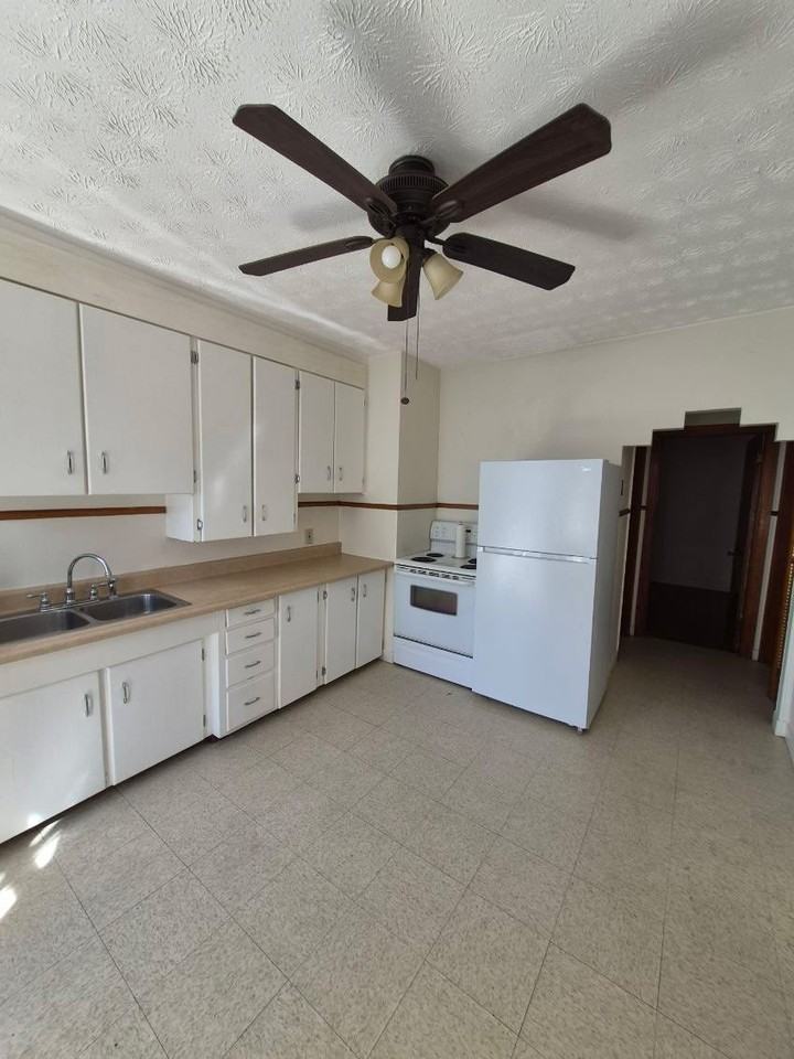 496 Sabattus St #2 - Photo 7 of 7