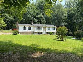 featured image of 3745 Hunting Creek Rd