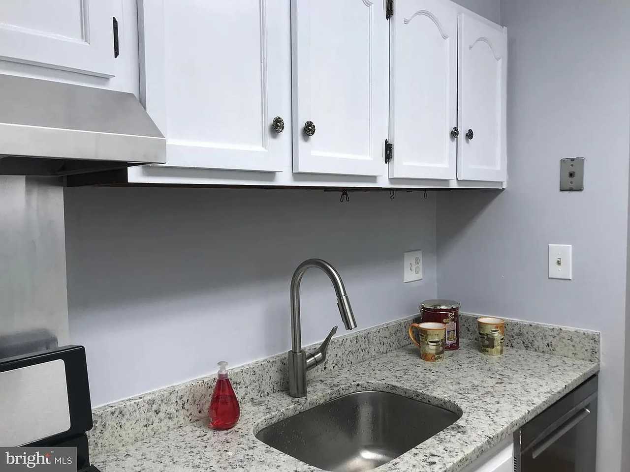 5918 Cove Landing Rd #204 - Photo 2 of 6